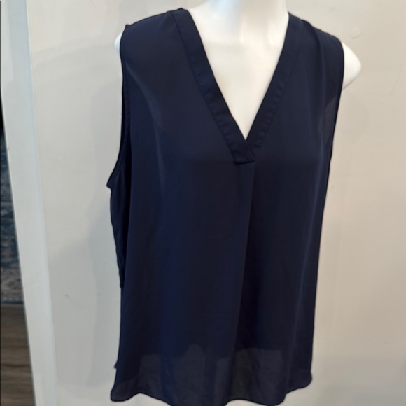 Violet + Claire XL Navy Sheer Sleeveless V-Neck Women's Top - Picture 4 of 8